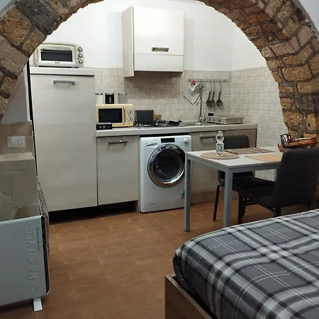 La Casetta Di Patry Apartment *